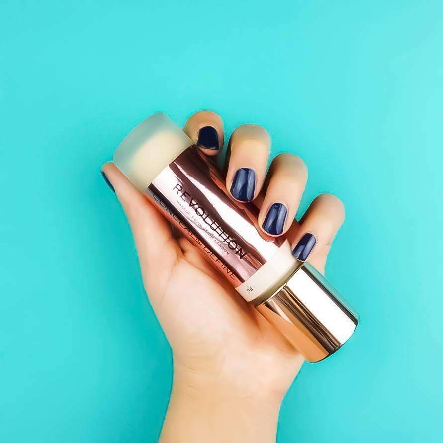 Makeup Revolution Conceal & Define Full Coverage Foundation
